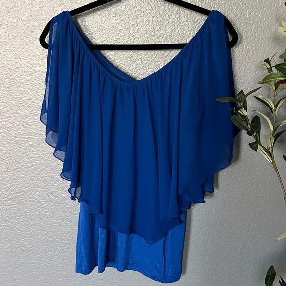 Venus Blouse - Picture 1 of 6